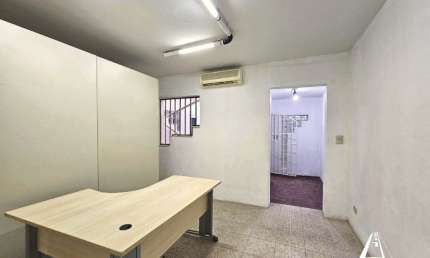 Vendo ou Alugo Imóvel Comercial Mobiliado com 11 Salas na Vila Mariana, 380m²