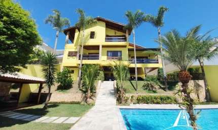Cond. Arujá 5 - Vendo/Alugo Belíssima Casa de Alto Padrão Semimobiliada 900m² AC