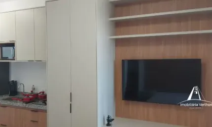VENDO LINDO STUDIO PRÓX AO METRÔ STA. CRUZ, MOBILIADO!