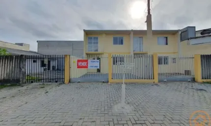 Sobrado com 3 quartos  à venda, 90.00 m2 por R$389000.00  - Boqueirao - Curitiba/PR