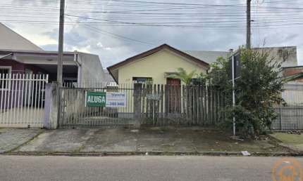 Casa Residencial com 3 quartos  para alugar, 75.00 m2 por R$2190.00  - Xaxim - Curitiba/PR