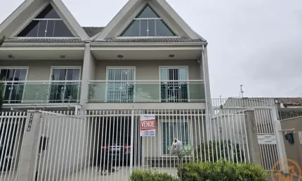 Sobrado com 3 quartos  à venda, 146.99 m2 por r$670000.00  - hauer - curitiba/pr