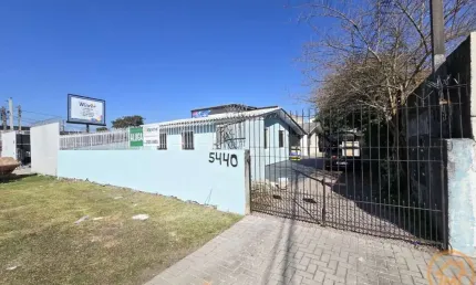 Casa Residencial com 3 quartos  para alugar, 75.00 m2 por R$2100.00  - Boqueirao - Curitiba/PR