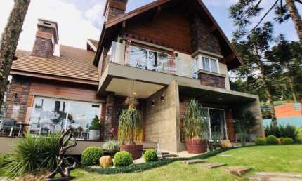 Casa para Venda no bairro Aspen Mountain em Gramado, 5 quartos sendo 5 suítes, 4 vagas, 567 m² de área total, 567 m² privativos,