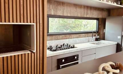 Apartamento para Venda no bairro Centro em Gramado, 2 quartos sendo 1 suíte, 1 vaga, 69 m² de área total, 69 m² privativos,
