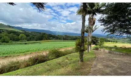 Sítio / Chácara para Venda no bairro Linha Brasil em Nova Petrópolis, 4 quartos, 1 vaga, 23000 m² de área total,