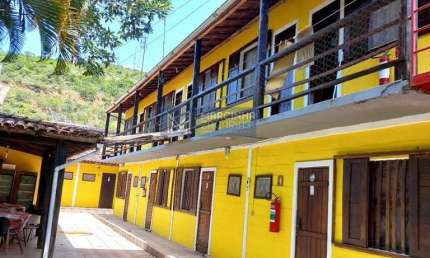 Pousada com 1360m² de área total, a venda na Praia Martim de Sá, Caraguatatuba/SP, a 800m da praia