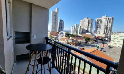 Apartamento com 2 quartos para alugar na Avenida Emanoel Pinto, 2313, Centro, Balneário Piçarras por R$ 2.450