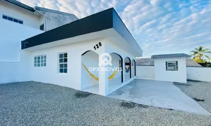 Casa com 2 quartos à venda na rua manoel ferreira, 128, nossa senhora da paz, balneário piçarras, 54 m2 por r$ 525.000