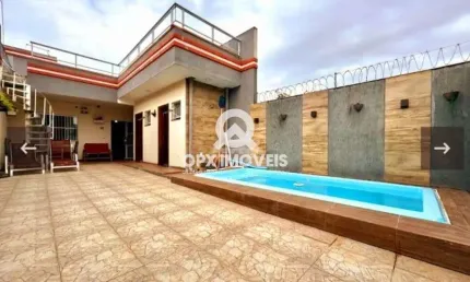 Casa com 3 quartos à venda na Rua 1151, 385, Itajubá, Barra Velha, 75 m2 por R$ 485.000