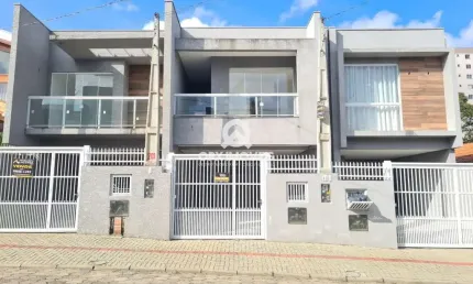 Casa com 3 quartos para alugar na rua alberto cunha, 47, centro, balneário piçarras, 120 m2 por r$ 3.300
