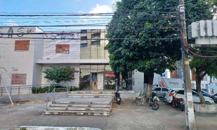 Prédio com 27 salas à venda na Avenida Treze de Maio, 1135, Fátima, Fortaleza