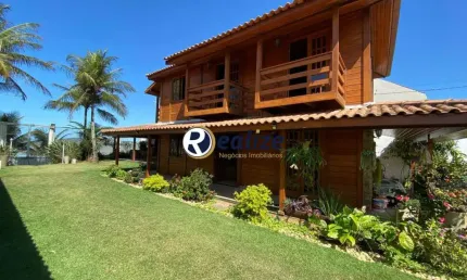 Casa Duplex composto por  4 quartos à venda em Santa Mônica, Guarapari-ES - Realize Negócios Imobiliários.
