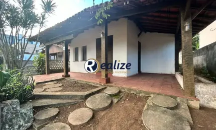 Casa a Beira Mar composta por 3 quartos á venda na Praia de Setiba, Guarapari-ES - Realize Negócios Imobiliários.