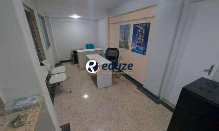 Loja Comercial 21m² á venda  na Praia do Morro, Guarapari/ES - Realize Negócios Imobiliários.