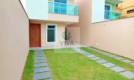 Casa duplex composto por 3 quartos com área gourmet á venda na praia do morro, guarapari-es - realize negócios imobiliários.