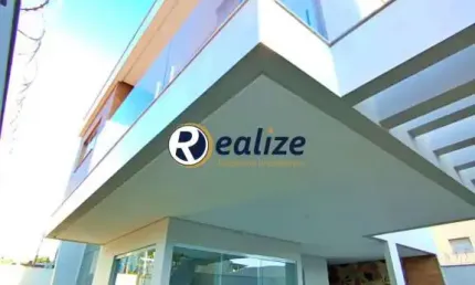 Casa Duplex composto por 3 quartos com Área Gourmet á venda no Bairro Itapebussu, Guarapari-ES - Realize Negócios Imobiliários.