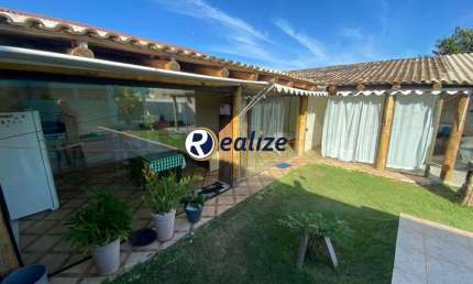 Casa composto por 3 quartos à venda na Enseada Azul, Guarapari-ES - Realize Negócios Imobiliários.