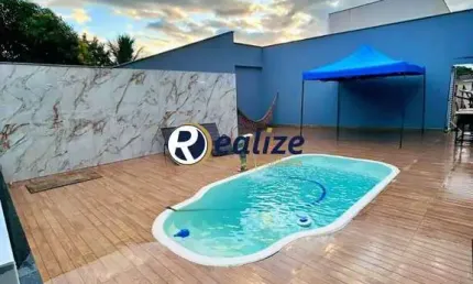 Casa De alto Padrão com área de lazer á venda na Praia de Santa Mônica, Guarapari-ES