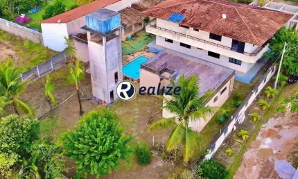 Casa duplex com 11 suítes á venda em Meaipe, Guarapari-ES
