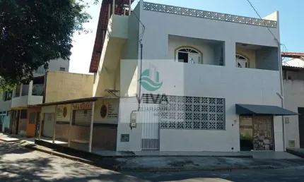 Casa composta por 3 quartos e 2 pontos comerciais  à venda no bairro santa mônica, guarapari-es - realize negócios imobiliários.