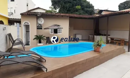 Casa  composta por 4 quartos com Área de Lazer á venda no bairro Ipiranga, Guarapari-ES - Realize Negócios Imobiliários.