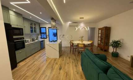 Casa Térrea à venda 3 dorms 2 vagas na Na vila Augusta