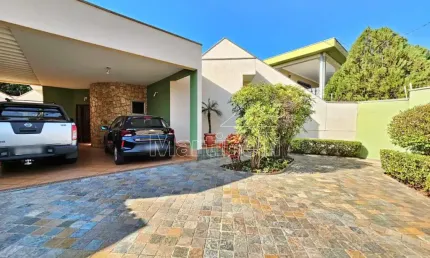 Casa térrea de 437m² de área terreno a venda, próximo ao Novo Shopping - Bairro Ribeirânia, Ribeirão Preto/SP.