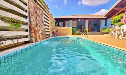 Casa térrea diferenciada de 307m² de área construida para venda e locação, próximo a City Pão - Ribeirão Preto/SP.