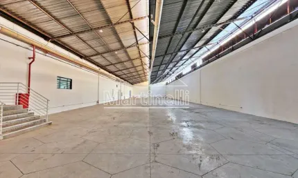 Salão comercial de esquina para locação no Bairro Parque Industrial Lagoinha, próximo ao Novo Shopping - Ribeirão Preto/SP.