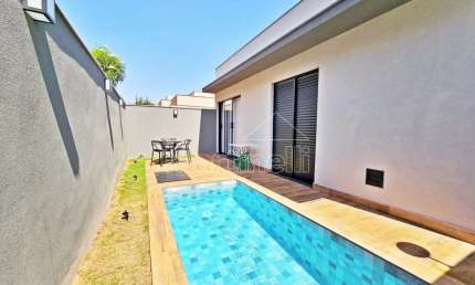 Casa térrea à venda no Condomínio Residencial Valência, próximo ao Ribeirão Shopping - Ribeirão Preto/SP.