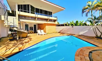 Casa térrea à venda, próximo à Avenida Nove de Julho - Ribeirão Preto/SP.