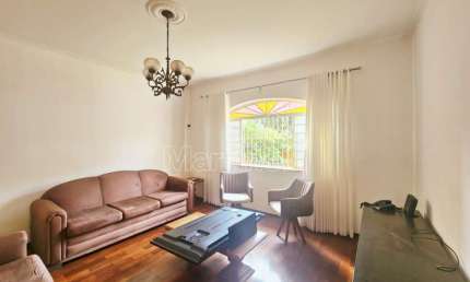Casa térrea mista à venda, próximo à Avenida 13 de Maio - Ribeirão Preto/SP.