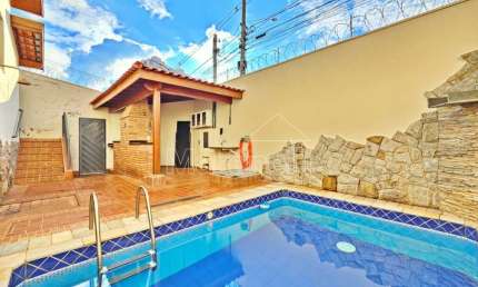 Casa à venda, próximo à Avenida Caramuru -  Ribeirão Preto/SP.
