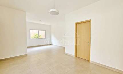 Casa térrea à venda no Condomínio Alto do Vale, próximo ao Santa Maria Outlet - Cravinhos/SP.