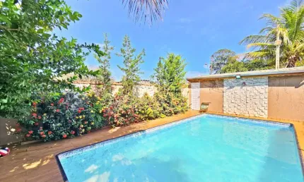 Casa térrea mista à venda, próximo à Avenida Meira Júnior - Ribeirão Preto/SP.