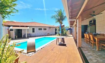 Casa térrea à venda no Condomínio Villa D`Itália, próximo à Avenida Henry Nestlé - Ribeirão Preto/SP.