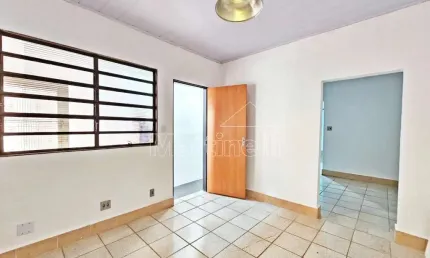 Casa térrea para venda e locação no Bairro Vila Seixas, próximo a Avenida Independência - Ribeirão Preto/SP.