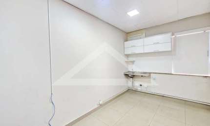 Sala comercial para venda e locação no Edifício Boa Vista, próximo à Avenida Presidente Vargas - Ribeirão Preto/SP.