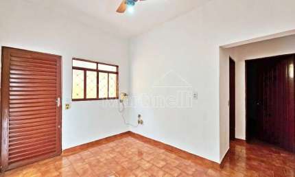 Casa térrea de 40m² de área construída para locação, próximo a Avenida Maria de Jesus Condeixa - Bairro Jardim Castelo Branco, Ribeirão Preto/SP.