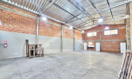Galpão comercial para venda e locação no Bairro Lagoinha, próximo ao Novo Shopping - Ribeirão Preto/SP.