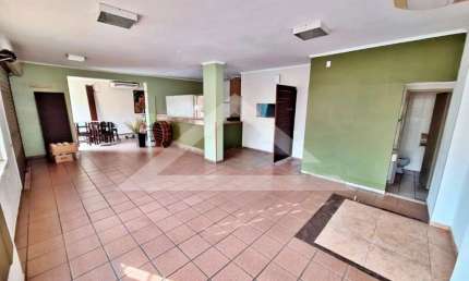Imóvel comercial para locação no Bairro Jardim Macedo, próximo à Faculdade Barão de Mauá - Ribeirão Preto/SP