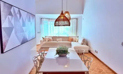 Casa térrea à venda no Bairro City, próximo à City Pão - Ribeirão Preto/SP.