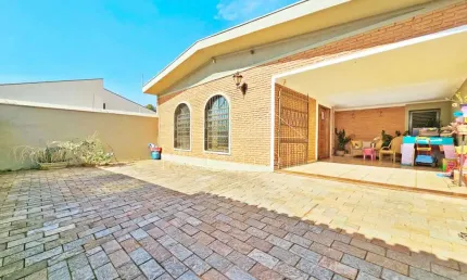 Casa térrea semi mobiliada de 238m² de área construída para venda e locação, próximo ao assaí atacadista - bairro jardim paulistano, ribeirão preto/sp.