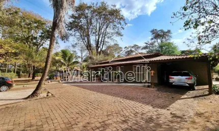 Casa térrea à venda no Condomínio Chácara Hípica, próximo ao Atacadão - Ribeirão Preto/SP.