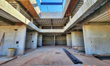 Salão comercial para locação no Edifício Galeria Jardim América, próximo a Avenida Presidente Vargas - Ribeirão Preto/SP.