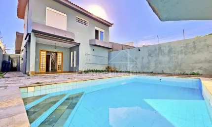 Sobrado à venda no Bairro Jardim Califórnia, próximo ao Ribeirão Shopping - Ribeirão Preto/SP.