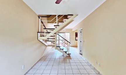 Sobrado para venda e locação no Condomínio Village de France, próximo ao Novo Shopping - Ribeirão Preto/SP.