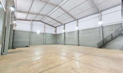 Salão comercial de esquina para locação no Bairro Jardim Joquei Clube, próximo ao Aeroporto Leite Lopes - Ribeirão Preto/SP.