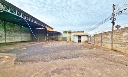 Imóvel comercial para venda e locação, próximo a Avenida Barão do Bananal - Ribeirão Preto/SP.